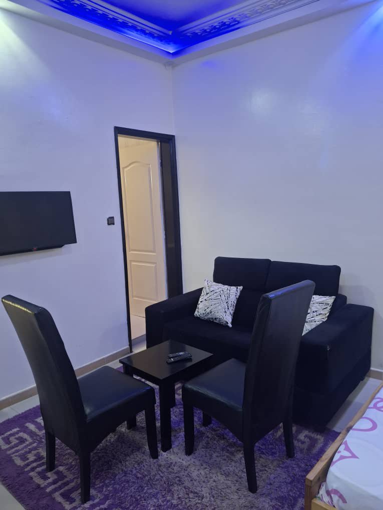 Mini studio