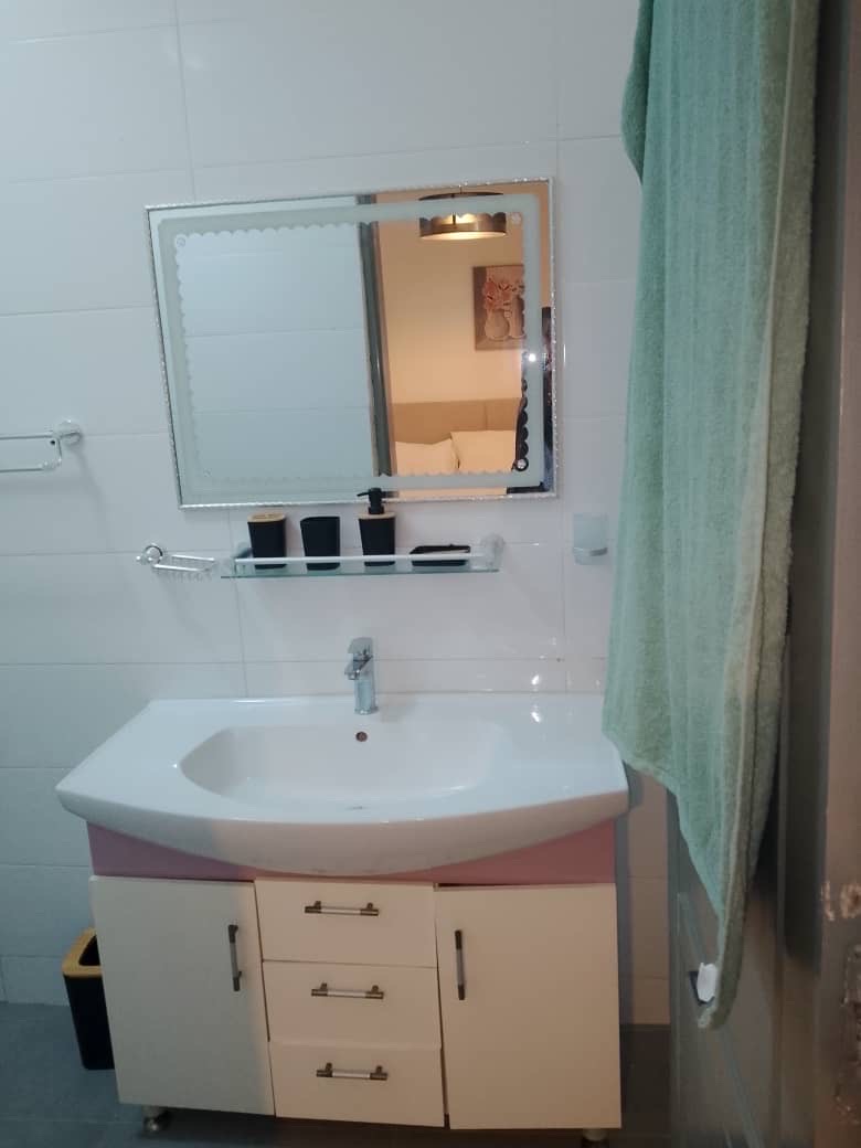 appartement Meublé très luxueux au Almadie